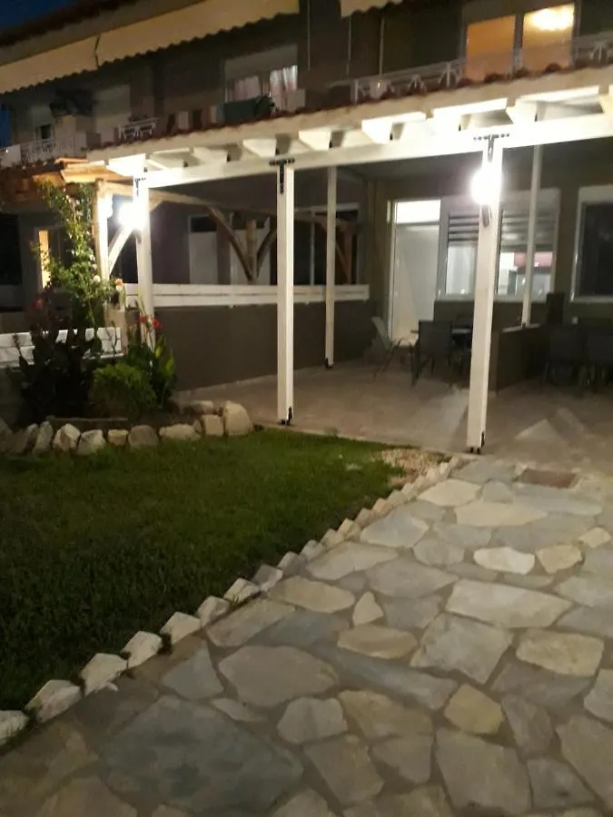 נאוס מרמרס Vickyvillas דירה